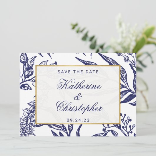 QR Code Navy Blue Botanisches Foto Save the Date (Stehend Vorderseite)