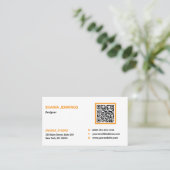 QR Code Networking Modern Black Orange White Visitenkarte (Stehend Vorderseite)