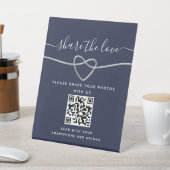 QR Code Pedestal Sign Sockelschild (In SItu)