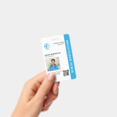 QR Code Registriert Foto-ID des Krankenpflegezentr Ausweis (Handheld)