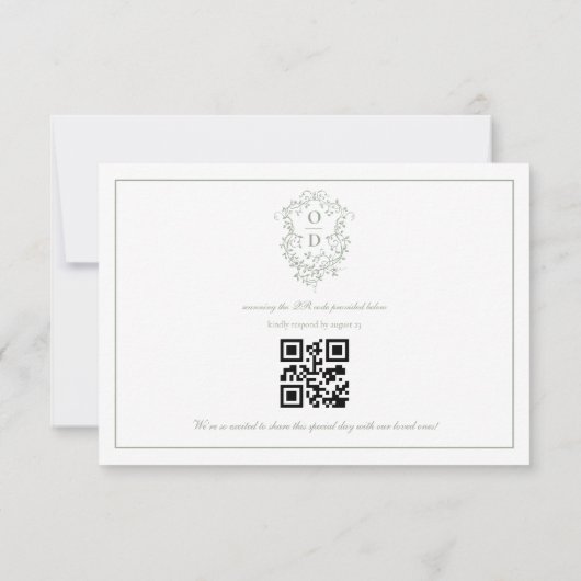 QR-Code Sage Green Wappen Monogram Wedding RSVP Karte (Rückseite)