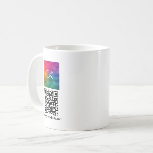 QR Code Scan Me Upload Logo Modern Simple Template Kaffeetasse (Vorderseite Links)