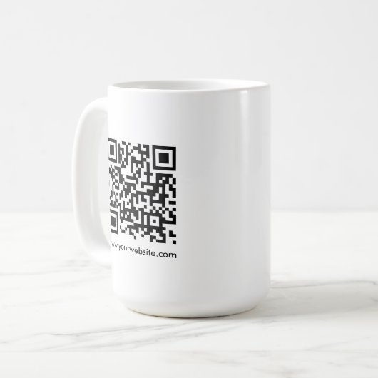QR Code Scan Me Website Url Template Weiß groß Kaffeetasse (Vorderseite Links)