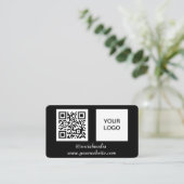 QR Code Scannable Black Beruflich Visitenkarte (Stehend Vorderseite)