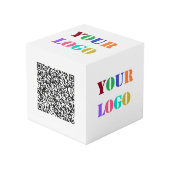QR-Code und Firmenlogo Werbe-Würfel Beispiel Würfel (Vorderseite Schrägansicht)