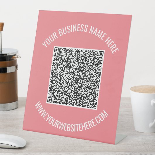 QR-Code und Personalisiertes, benutzerdefiniertes Sockelschild (In Situ)