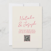 QR Code Whimsical Hand Written Fun Retro Hochzeit Einladung (Rückseite)