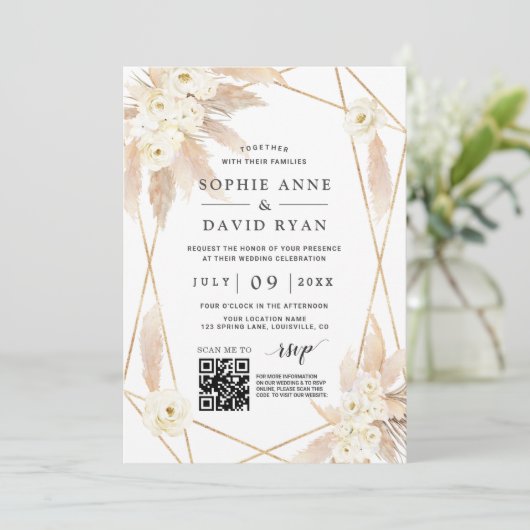 QR Code White Roses Pampas Grass Gold Hochzeit Einladung (Stehend Vorderseite)