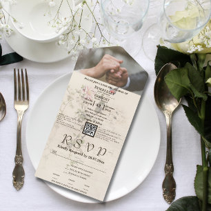 QR-Foto für einfaches Cream Ivory Floral Butterfly All In One Einladung