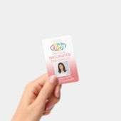 QR-Foto-ID Covid Vaccine Pass Pink Ausweis (Handheld)