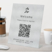 QR-Kundenregistrierung Silberwillkommen Sockelschild (In Situ)