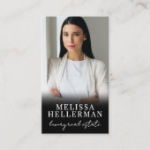 QR-Script-Logo für schwarzes Foto - Vertikal Visitenkarte (Vorderseite)