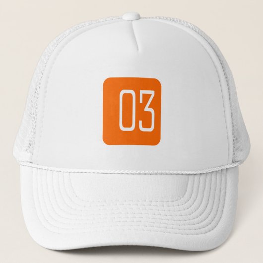 Quadrat der Orangen-#3 Truckerkappe (Vorderseite)