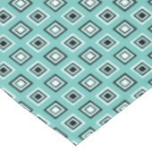 Quadrate auf Aquamarin Tischdecke (Schrägansicht)