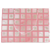 Quadrate rosa Muster Große Geschenktüte (Vorderseite)