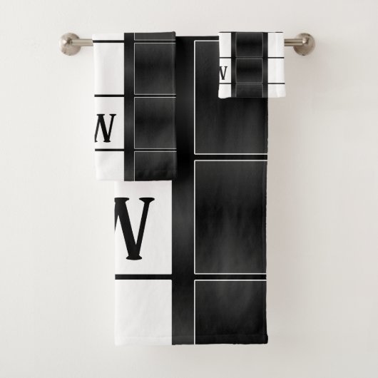Quadrate und Linien mit schwarzer und weißer Geome Badhandtuch Set (Insitu)