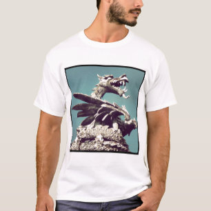 Quadratisches Foto - Drache T-Shirt
