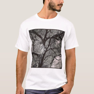 Quadratisches Foto - Magnolienbaum im frühen Frühl T-Shirt