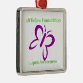 Quadratisches Oranament Ornament Aus Metall (Rechts)