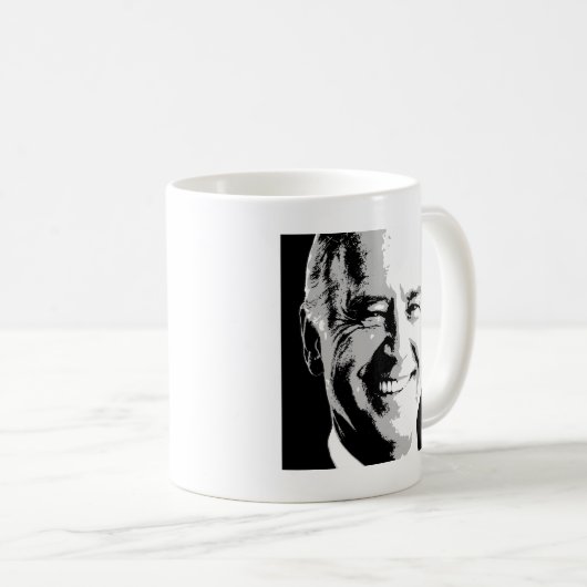 QUADRATISCHES PORTRÄT JOE BIDENS - .PNG KAFFEETASSE (VorderseiteRechts)