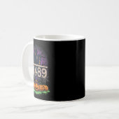 Quadratwurzel 4489 Lustiges Halloween Meme 67 Math Kaffeetasse (Vorderseite Links)