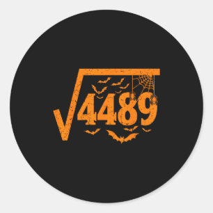 Quadratwurzel 4489 Lustiges Halloween Meme 67 Math Runder Aufkleber