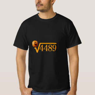 Quadratwurzel von 4489 – Math Humor Tee