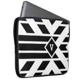 Quadrilaterale Streifen auf Weiß mit Monogramm Laptopschutzhülle (Vorne Rechts)