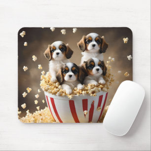 Quads Cavalier Spaniel Welpen im Popcorn, Mousepad