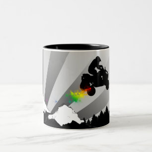 Quads. Regenbogenschmutztrailz. Zweifarbige Tasse