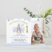 Quaint Blue Kariert Boys Bunny Rabbit 1. Geburtsta Einladung (Stehend Vorderseite)