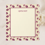 Quaint Romantic Burgundy Rose auf Cream Notizblock<br><div class="desc">Dieses hübsche Vintage bordeauxfarbene Rose personalisiert Notizblock könnte Ihnen helfen, während Sie planen oder Notizen schreiben. Ob es eine To-Do-List oder eine Notiz für Ihren Musiklehrer ist, es ist ein schöner Ort, um Ihre Gedanken zu erfassen. Es hat ein hübsches Wiederholmuster von Rose vor einem blassgelben Hintergrund. Passen Sie Ihren...</div>