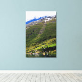 Quaint Village by Fjord, Norwegen Leinwanddruck (Insitu (Holzboden))