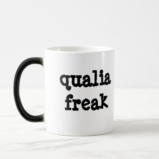 Qualia verwandelnde Tasse ungewöhnlicher Hitze (Links)