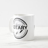 qualifiziert genug, um eine Notar-Tasse zu werden Kaffeetasse (Vorderseite Links)