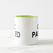 Qualitätskontrolle GEFÜHRT Zweifarbige Tasse (Mittel)