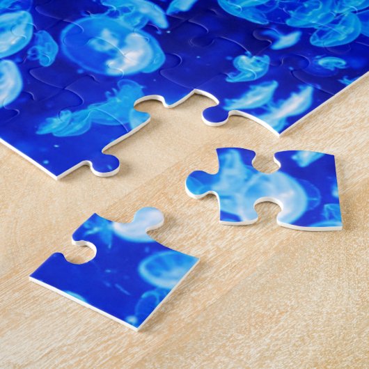 Quallen im tiefen blauen Meer Puzzle (Seite)