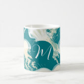 Quallen in Blue Ocean Summer Season Monogram Kaffeetasse (Mittel)