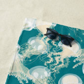 Quallen in Blue Ocean Summer Season Monogram Strandtuch (Beispiel)