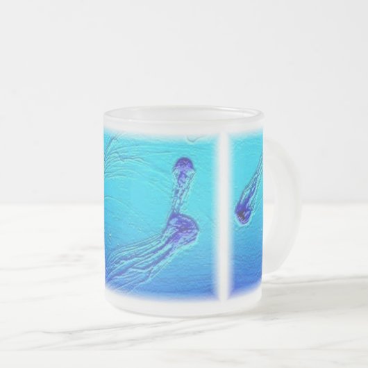 "Quallen-Tasse" durch kasi jo Mattglastasse (VorderseiteRechts)