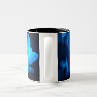 Quallenfisch-Tasse Zweifarbige Tasse