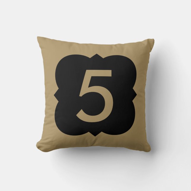 Quatrefoil: Nr. 5 Kissen (Vorderseite)