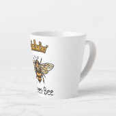 Queen Bee Gold Crown Latte Tasse (Rechte Ecke)