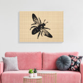Queen Bee on Leinwand (Insitu (Wohnzimmer))