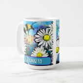 Queen Bee Whimsical Bumblebee Daisies Personalized Kaffeetasse (Vorderseite Links)
