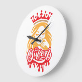 Queen Design – Elegant Royal Crown Typography for  Große Wanduhr (Winkel)