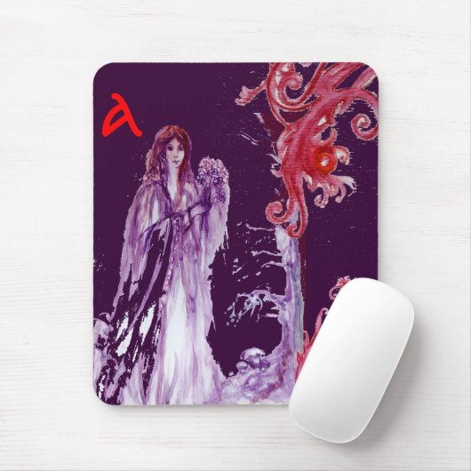 QUEEN GUINEVERE MONOGRAM MOUSEPAD (Mit Mouse)