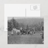 Queen Victoria präsentiert Farben Postkarte (Vorne/Hinten)