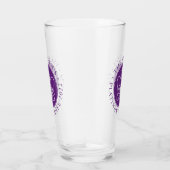 Queen's Platinum Jubilee Glas (Rechts)