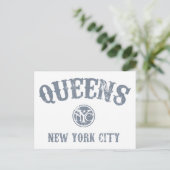 *Queens Postkarte (Stehend Vorderseite)